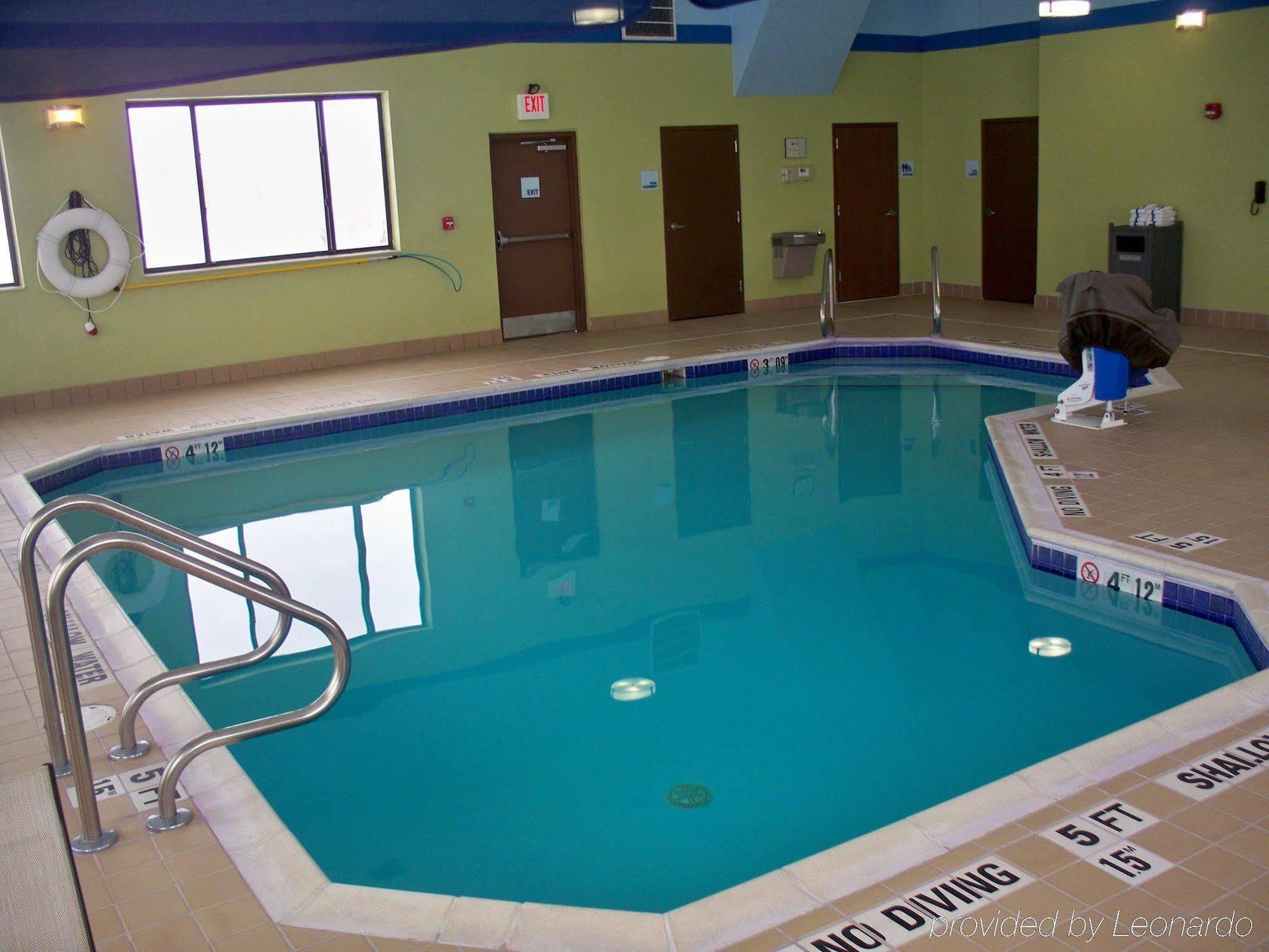 Holiday Inn Express And Suites Kittanning, An Ihg Hotel Zewnętrze zdjęcie