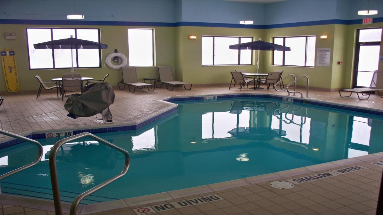 Holiday Inn Express And Suites Kittanning, An Ihg Hotel Zewnętrze zdjęcie